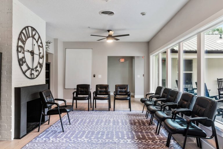 DSC07615-copy-scaled